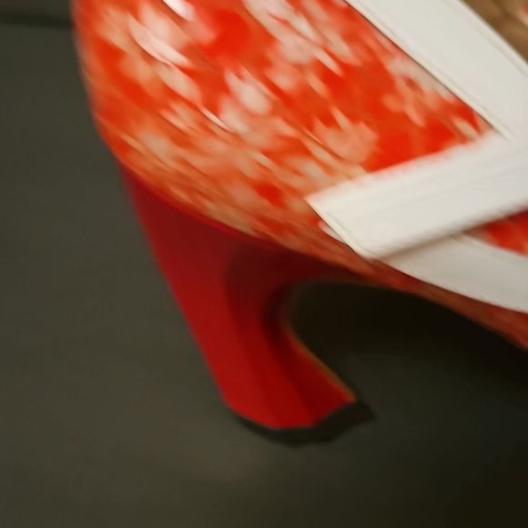 John Fluevog, red floral print(twist) heels.  Size 9.5. - Picture 4 of 9